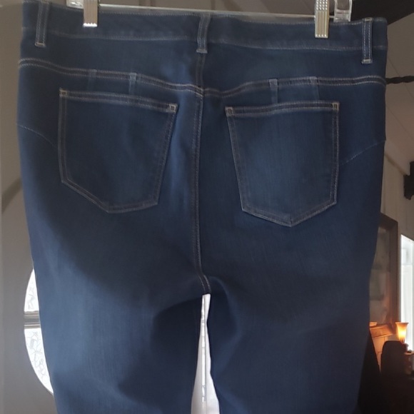 Plus size Skinny Jeans - Picture 3 of 6